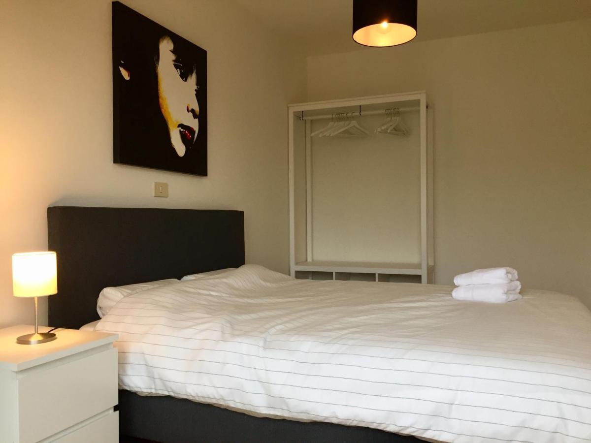 Rustig Appartement Met Zeezicht Dicht Bij Het Centrum Oostende Eksteriør billede